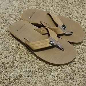 Sperry brown flip flops sz 6 EUC